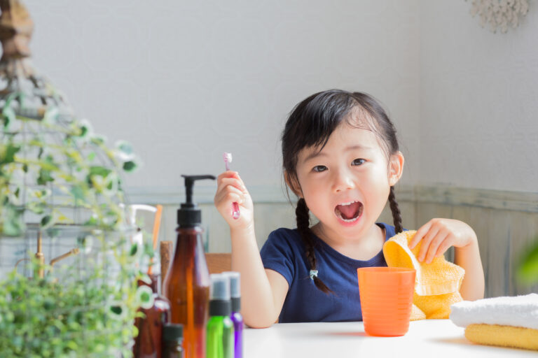 お子さまの歯を守るために気を付けたい食生活